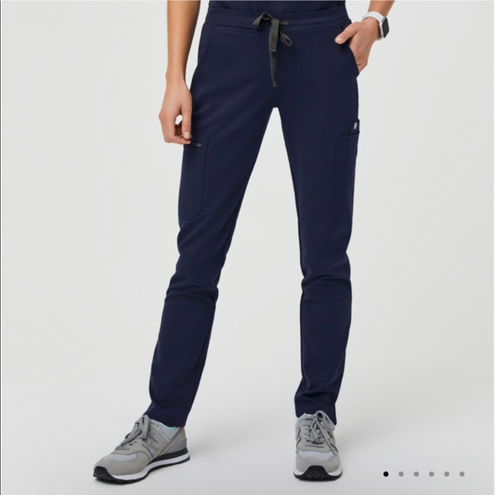 Figs navy xxs yola skinny scrub pant